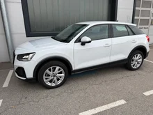 Audi Q2 35 TDI quattro advanced in 2Y Gletscherweiß Metallic