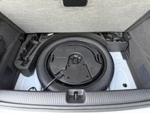 Audi Q2 35 TDI quattro advanced in 2Y Gletscherweiß Metallic