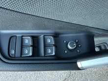 Audi Q2 35 TDI quattro advanced in 2Y Gletscherweiß Metallic