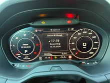 Audi Q2 35 TDI quattro advanced in 2Y Gletscherweiß Metallic