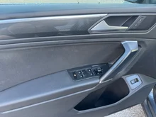 VW Tiguan Allspace HL TDI DSG 5-Sitzer in Platinumgrey Metallic