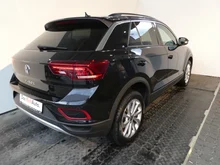 VW T-Roc Friends TSI DSG in Deep Black Perleffekt