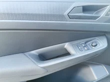 VW Caddy Life TDI 4MOTION in Puregrey