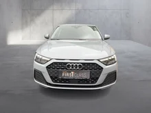 Audi A1 Sportback 25 TFSI intense in Pfeilgrau Perleffekt