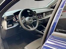 Audi A3 Sportback 30 TFSI in Navarrablau Metallic