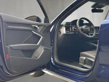 Audi A3 Sportback 30 TFSI in Navarrablau Metallic