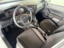 VW Polo in Pure White