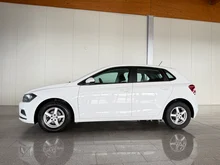 VW Polo in Pure White