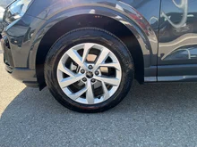 Audi Q2 35 TFSI advanced in H1 Manhattangrau Metallic