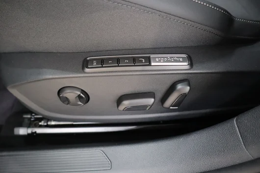 Bild eines VW Golf Rabbit mHEV DSG