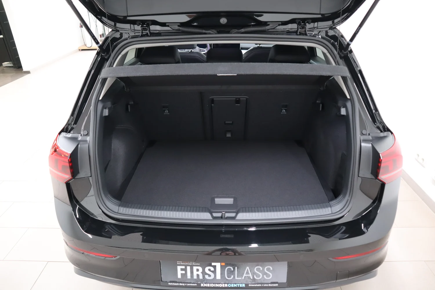 Bild eines VW Golf Rabbit mHEV DSG