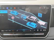 VW Tiguan Friends eHybrid DSG 150 kW in Delfingrau Metallic