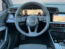 Audi A3 Sportback 30 TFSI in Navarrablau Metallic