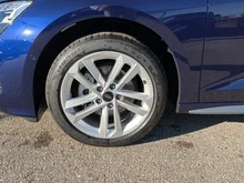 Audi A3 Sportback 30 TFSI in Navarrablau Metallic