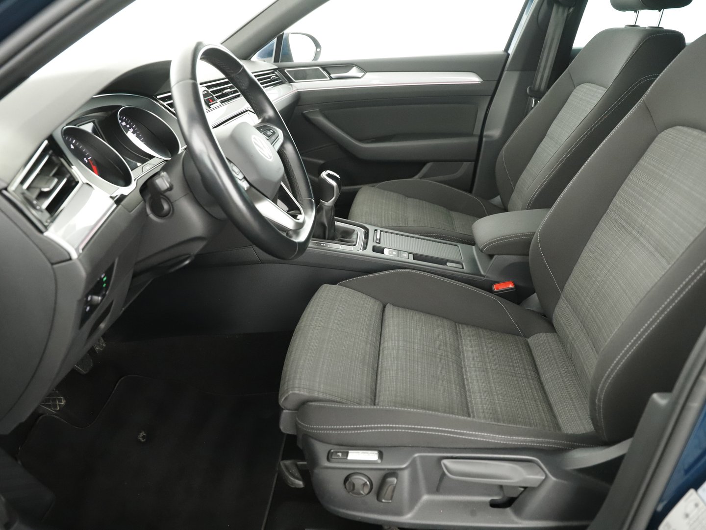 VW Passat Variant Business TDI | Bild 13 von 31