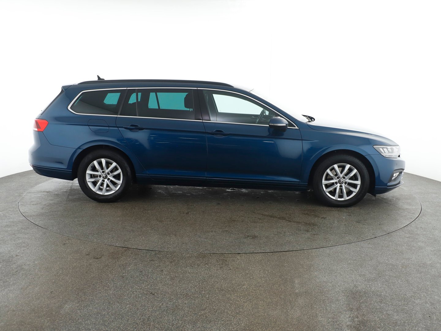 VW Passat Variant Business TDI | Bild 4 von 31