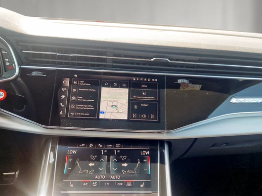 Bild eines Audi Q8 e-hybrid quattro 290 kW