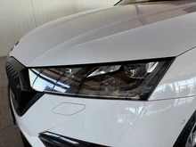 Škoda Octavia Combi RS TDI DSG in 2Y Moon-Weiss Metallic