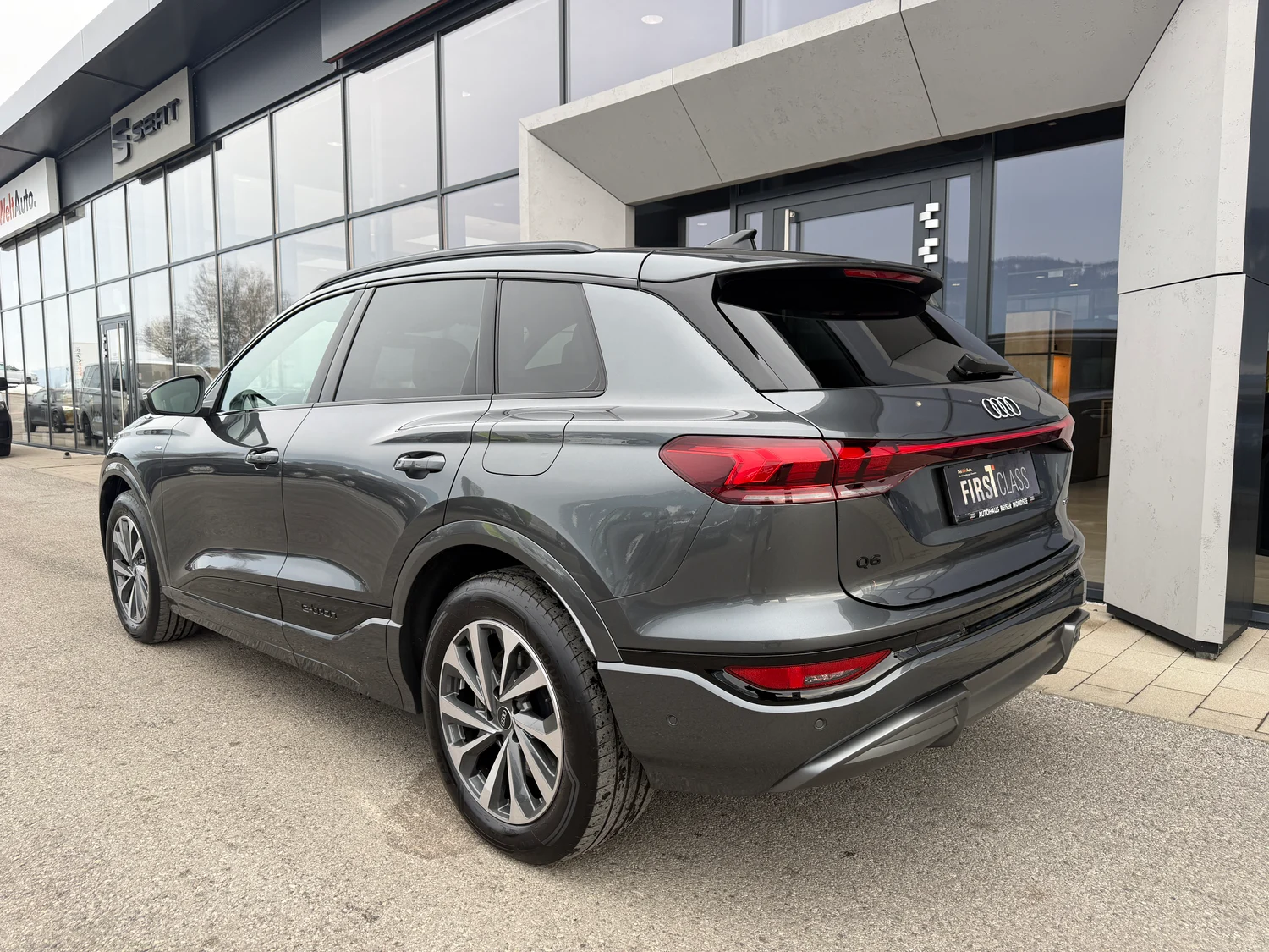 Bild eines Audi Q6 e-tron quattro