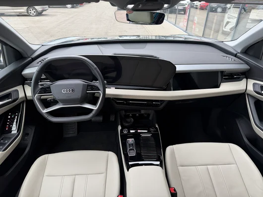 Bild eines Audi Q6 e-tron quattro