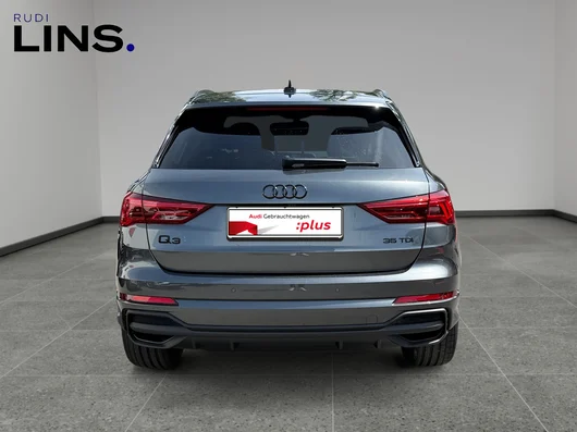 Bild eines Q3 35 TDI admired