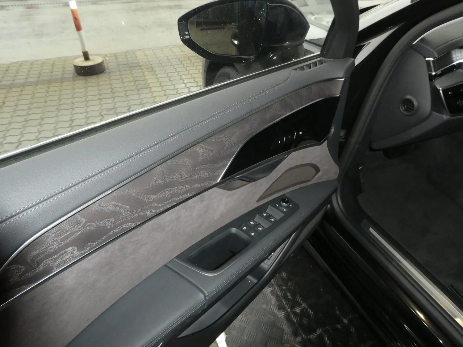 Bild eines Audi A8  60 TFSI e quattro Lang