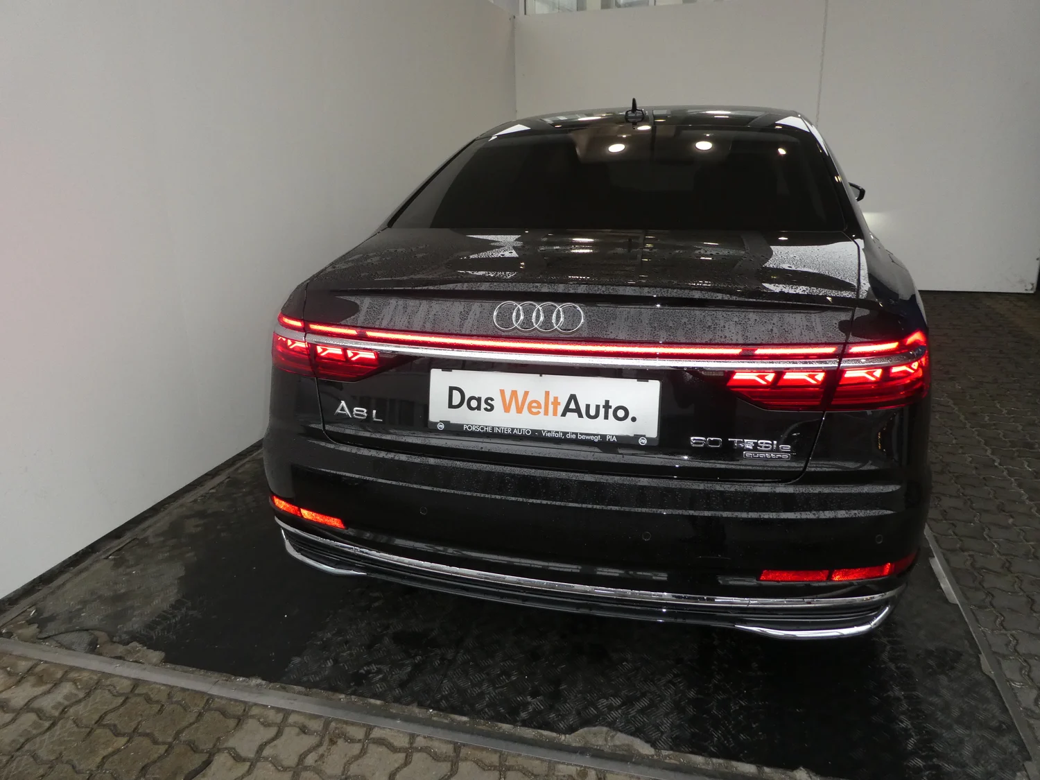 Bild eines Audi A8  60 TFSI e quattro Lang
