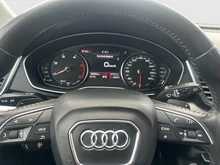Audi Q5 quattro sport in weiss - normal