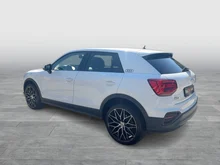 Audi Q2 35 TFSI intense in ibisweiß
