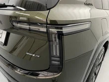 Škoda Peaq Sportline 90x in Olibo-Grün Metallic
