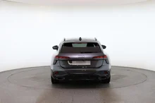 Audi A6 Avant e-hybrid quattro 270 kW in Daytonagrau Perleffekt