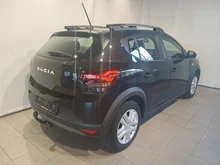 Dacia Sandero Expression TCe 90 in schwarz