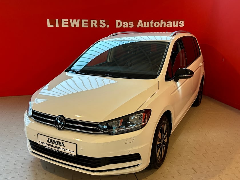 VW Touran Life TSI