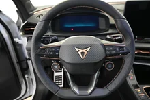 CUPRA Terramar e-HYBRID 204 PS DSG in Nevada-Weiß Metallic
