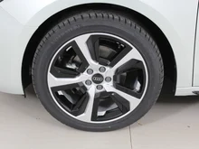 Thumbnail-Foto von Fahrzeug