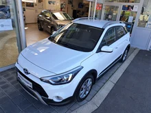 Hyundai i20 Active 1,0 T-GDI Start/Stopp Automatik Comfort in weiss - metallic