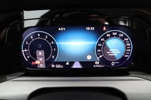 VW Golf Variant Life mHeV DSG in Atlantik Blue Metallic