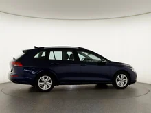 VW Golf Variant Life mHeV DSG in Atlantik Blue Metallic