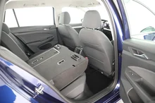 VW Golf Variant Life mHeV DSG in Atlantik Blue Metallic