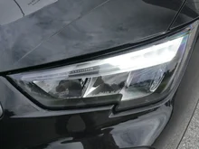 SEAT Arona Reference Edition 1.0 TSI in Nacht-Schwarz Metallic