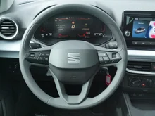 SEAT Arona Reference Edition 1.0 TSI in Nacht-Schwarz Metallic