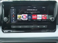 SEAT Arona Reference Edition 1.0 TSI in Nacht-Schwarz Metallic