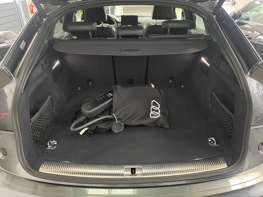 Bild eines Audi Q5 Sportback 55 TFSI e quattro admired