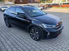 VW Taigo R-Line TSI DSG in Deep Black Perleffekt