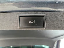 Škoda Octavia Combi 4x4 SCOUT TDI DSG in Quarz-Grau Metallic