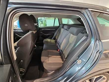 Škoda Octavia Combi 4x4 SCOUT TDI DSG in Quarz-Grau Metallic