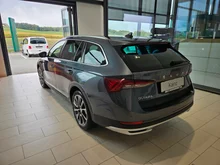 Škoda Octavia Combi 4x4 SCOUT TDI DSG in Quarz-Grau Metallic