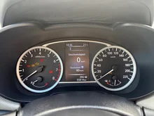 Nissan Micra 1,0 Acenta in Grau