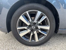 Nissan Micra 1,0 Acenta in Grau