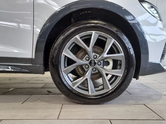 Bild eines A1 allstreet 30 TFSI intense